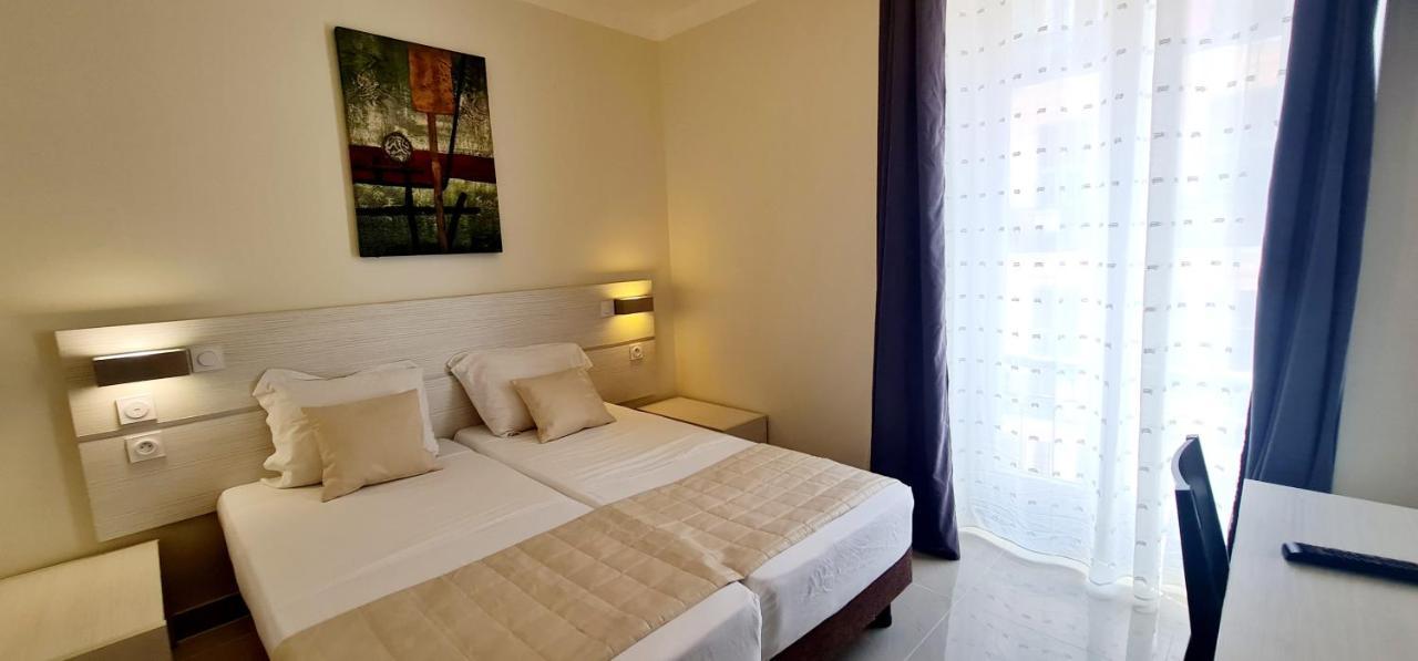 Esperance Hotel Nice Bagian luar foto